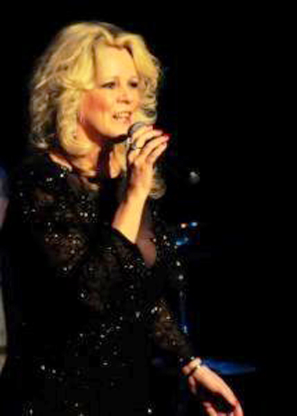 Tammy-Wynette-600-2